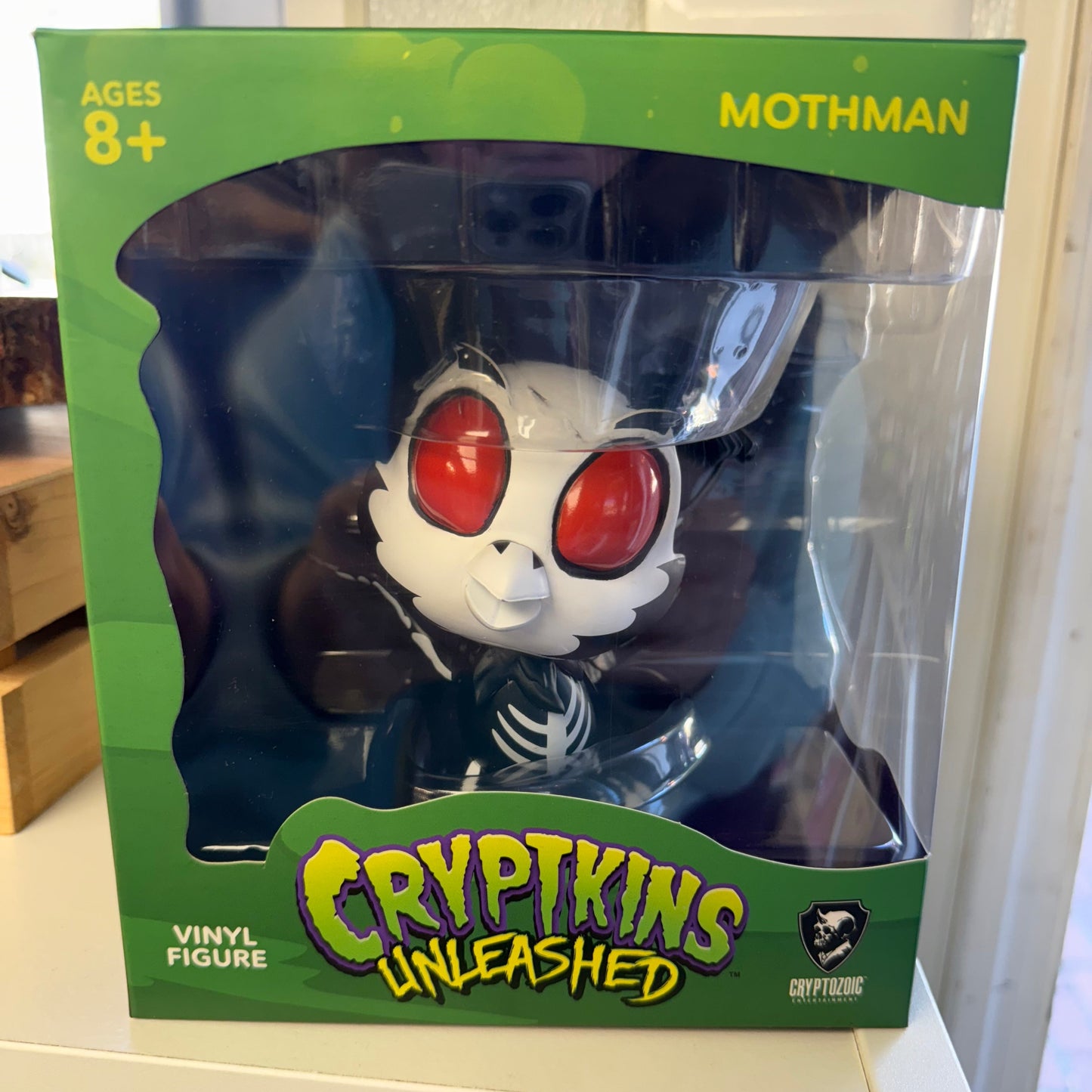 Cryptkins Unleashed: Mothman Vinyl Figure Bone-Chilling Version