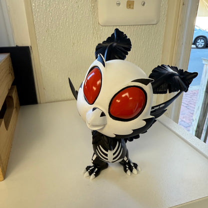 Cryptkins Unleashed: Mothman Vinyl Figure Bone-Chilling Version
